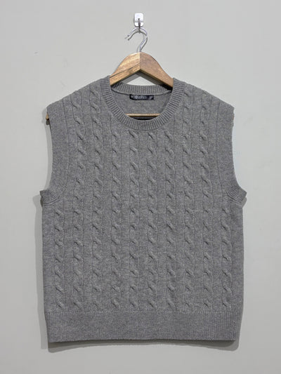 Grey cable-knit crew-neck sleeveless sweater vest with ribbed trim