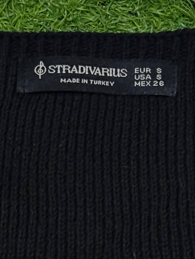 Stradivarius label showing EUR S, USA S and MEX 26 - alternate view