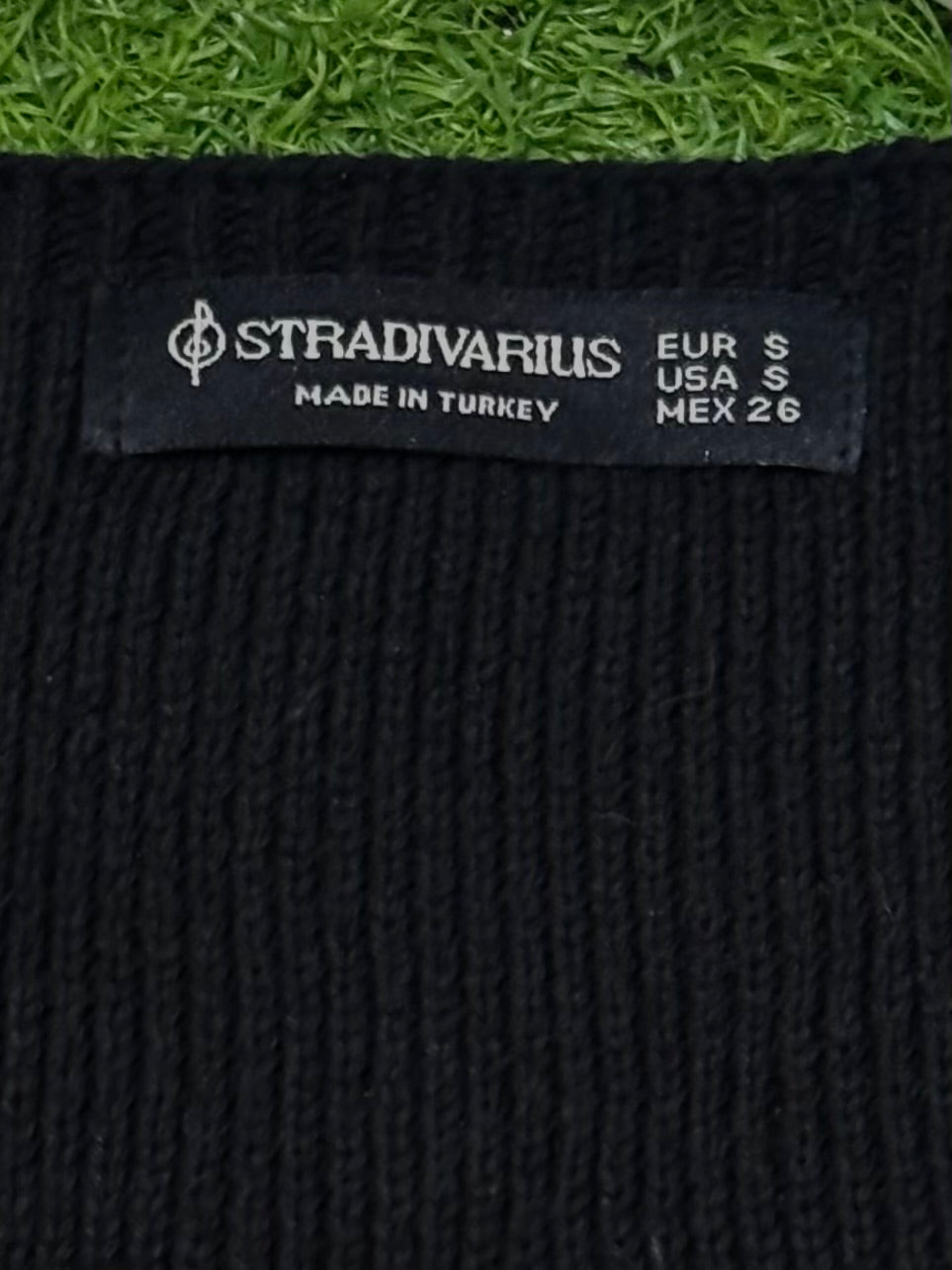 Stradivarius label showing EUR S, USA S and MEX 26